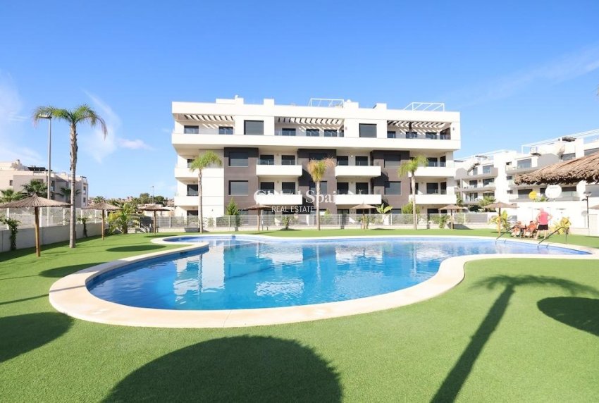 Venta - APARTAMENTO -
ORIHUELA COSTA - Costa Blanca