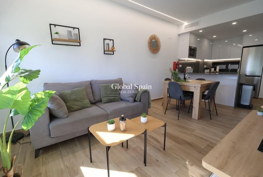 Venta - APARTAMENTO -
ORIHUELA COSTA - Costa Blanca