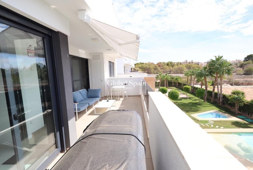 Venta - APARTAMENTO -
ORIHUELA COSTA - Costa Blanca