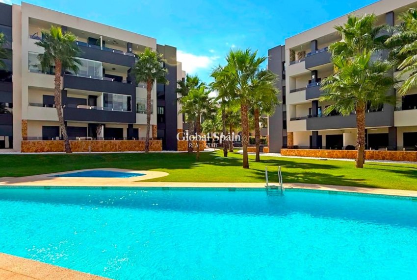 Venta - APARTAMENTO -
ORIHUELA COSTA - Costa Blanca