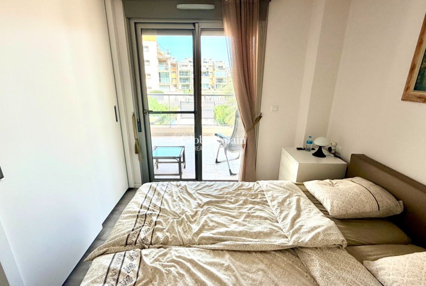 Venta - APARTAMENTO -
ORIHUELA COSTA - Costa Blanca