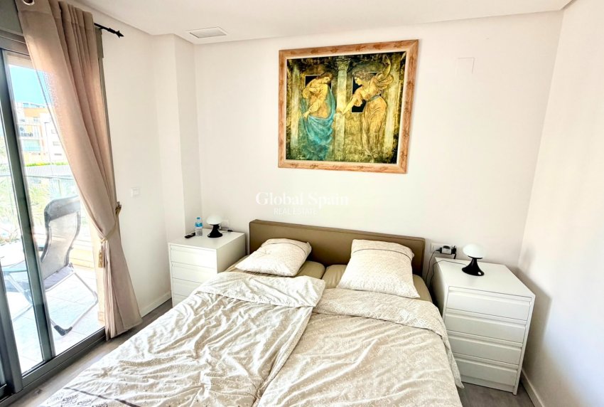 Venta - APARTAMENTO -
ORIHUELA COSTA - Costa Blanca