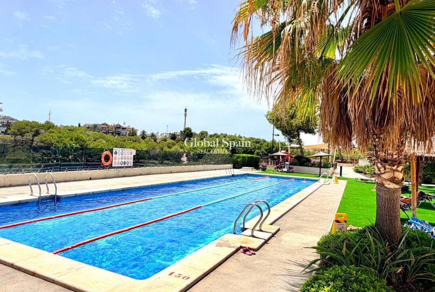 Venta - APARTAMENTO -
ORIHUELA COSTA - Costa Blanca