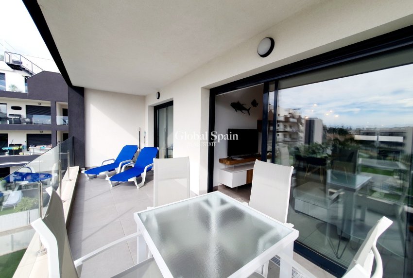 Venta - APARTAMENTO -
ORIHUELA COSTA - Costa Blanca