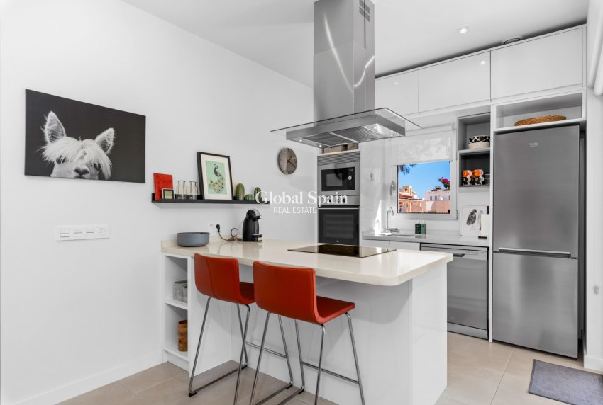 Venta - APARTAMENTO -
ORIHUELA COSTA - Costa Blanca