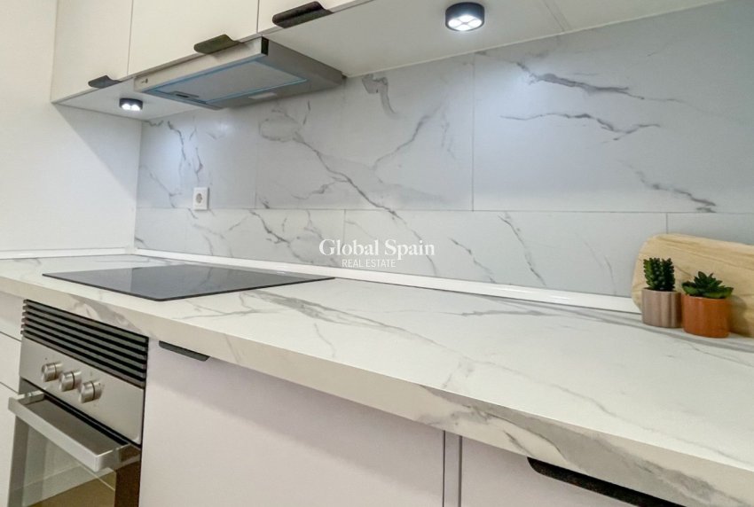 Venta - APARTAMENTO -
ORIHUELA COSTA - Costa Blanca