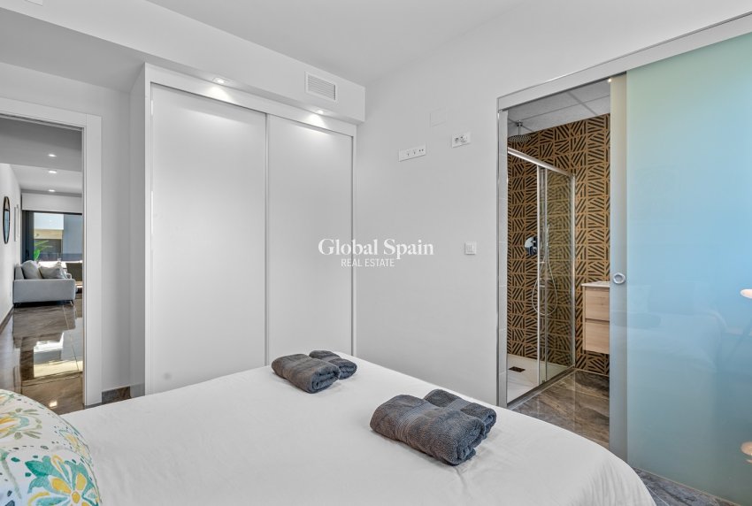 Venta - APARTAMENTO -
ORIHUELA COSTA - Costa Blanca