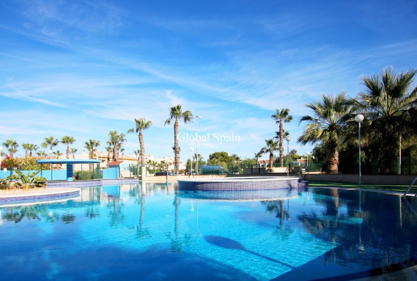 Venta - APARTAMENTO -
ORIHUELA COSTA - Costa Blanca