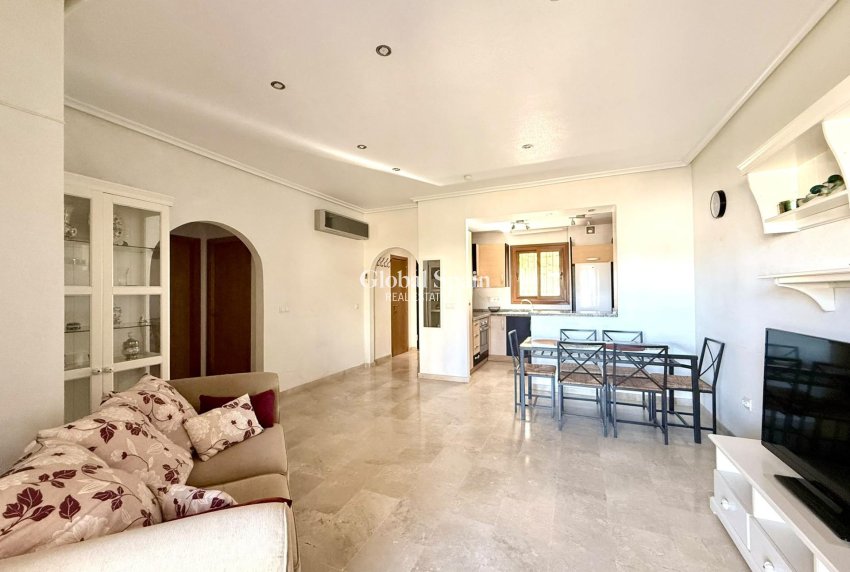Venta - APARTAMENTO -
ORIHUELA COSTA - Costa Blanca