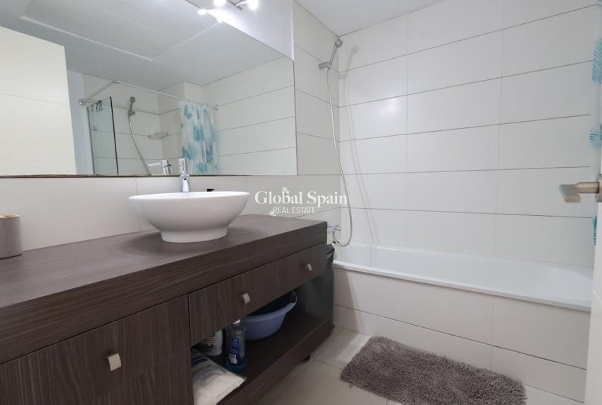 Venta - APARTAMENTO -
ORIHUELA COSTA - Costa Blanca