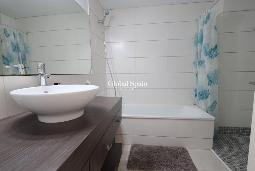 Venta - APARTAMENTO -
ORIHUELA COSTA - Costa Blanca
