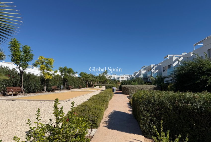 Venta - APARTAMENTO -
ORIHUELA COSTA - Costa Blanca