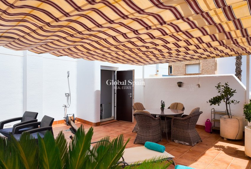 Venta - APARTAMENTO -
ORIHUELA COSTA - Costa Blanca