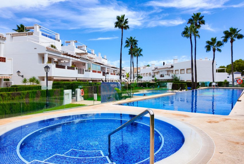Venta - APARTAMENTO -
ORIHUELA COSTA - Costa Blanca