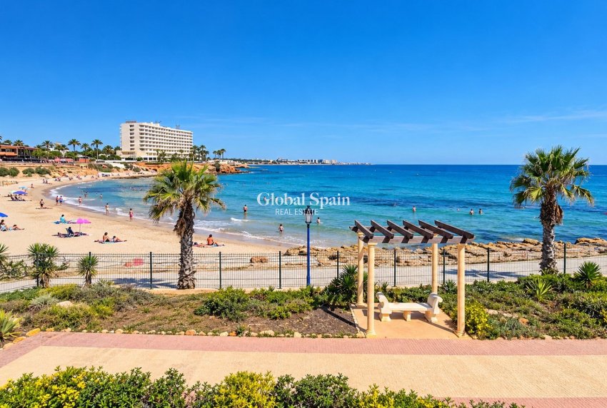 Venta - APARTAMENTO -
ORIHUELA COSTA - Costa Blanca