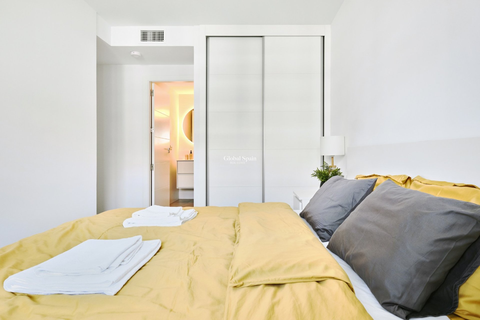 Venta - APARTAMENTO -
ORIHUELA COSTA - DEHESA DE CAMPOAMOR