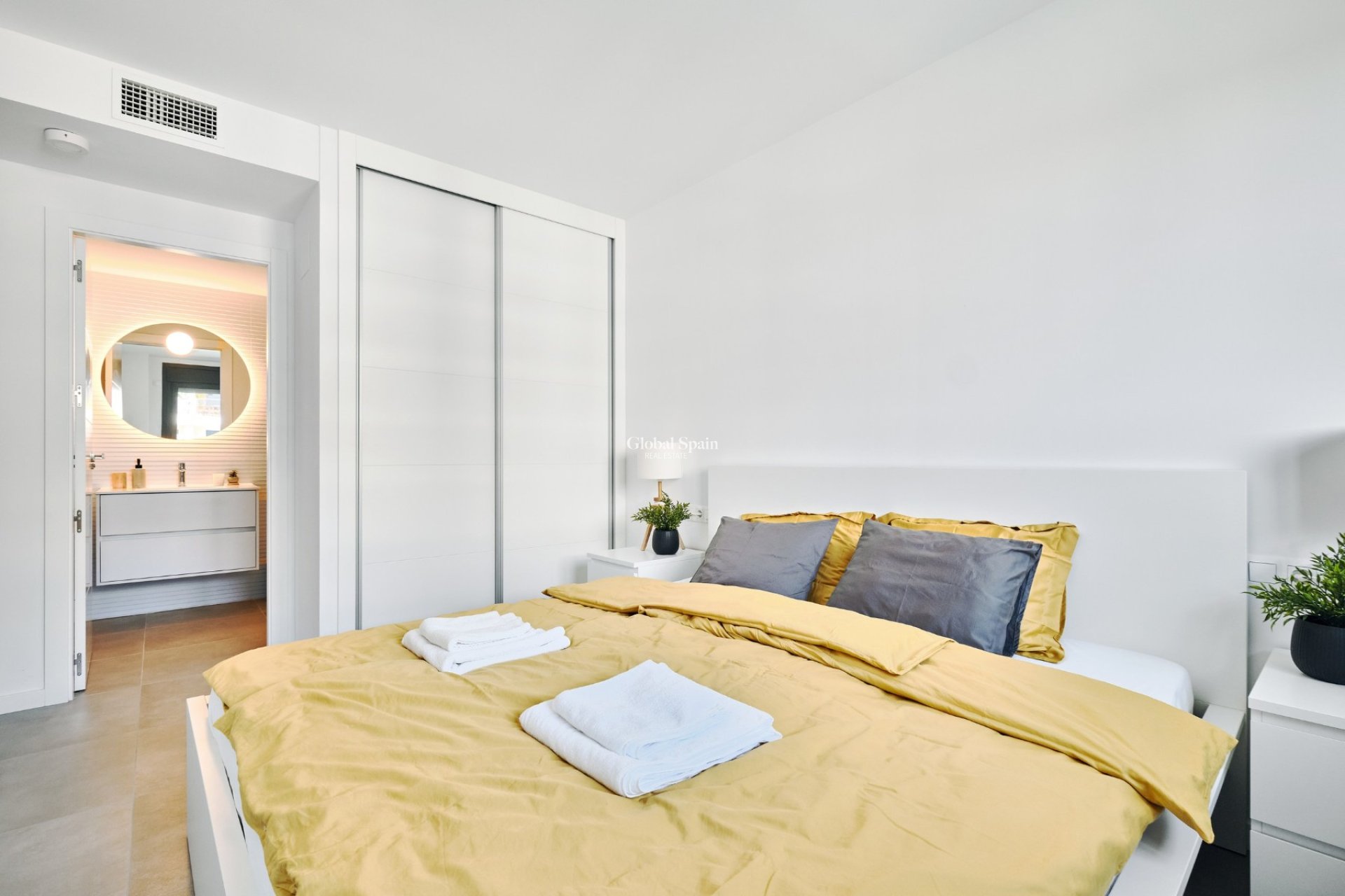 Venta - APARTAMENTO -
ORIHUELA COSTA - DEHESA DE CAMPOAMOR