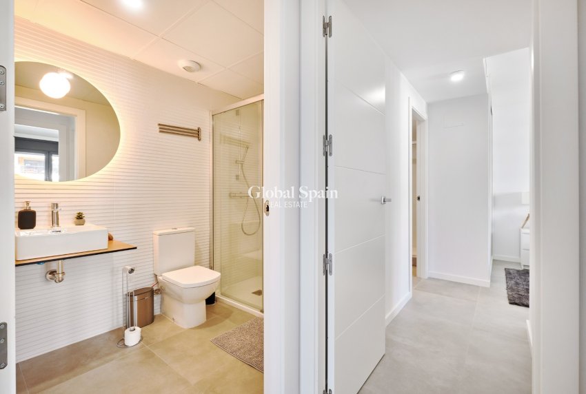 Venta - APARTAMENTO -
ORIHUELA COSTA - DEHESA DE CAMPOAMOR