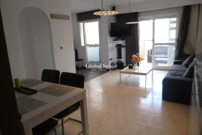 Venta - APARTAMENTO -
ORIHUELA COSTA - Inland
