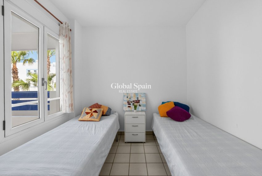 Venta - APARTAMENTO -
ORIHUELA COSTA - La Calma