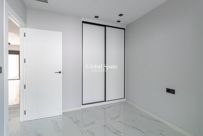 Venta - APARTAMENTO -
ORIHUELA COSTA - La Ciñuelica