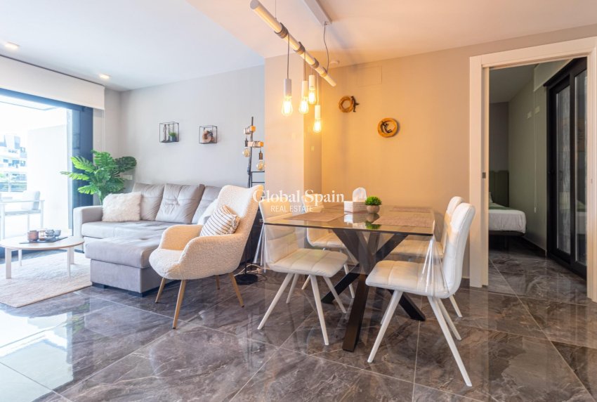 Venta - Apartamento -
ORIHUELA COSTA - La Florida