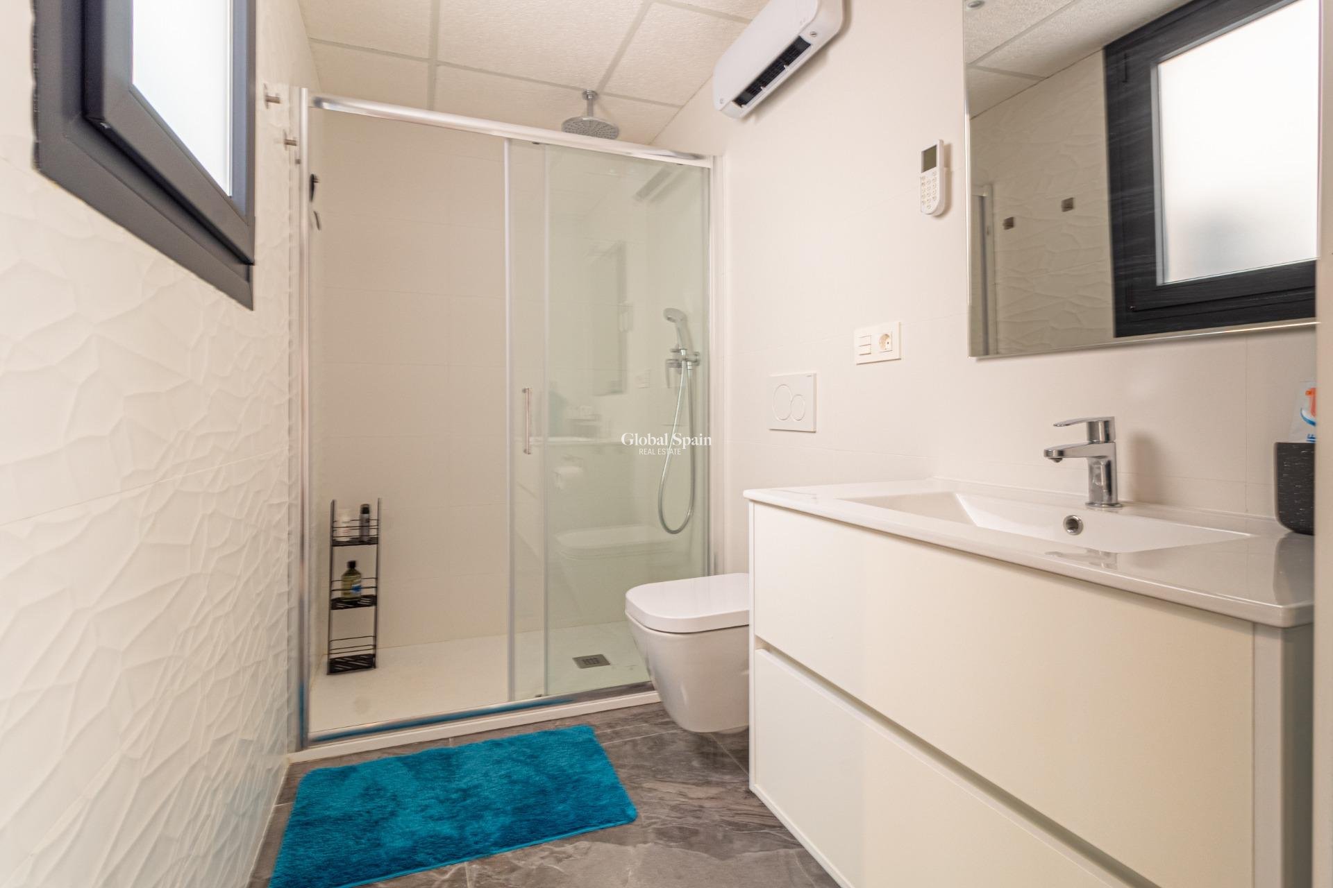 Venta - Apartamento -
ORIHUELA COSTA - La Florida