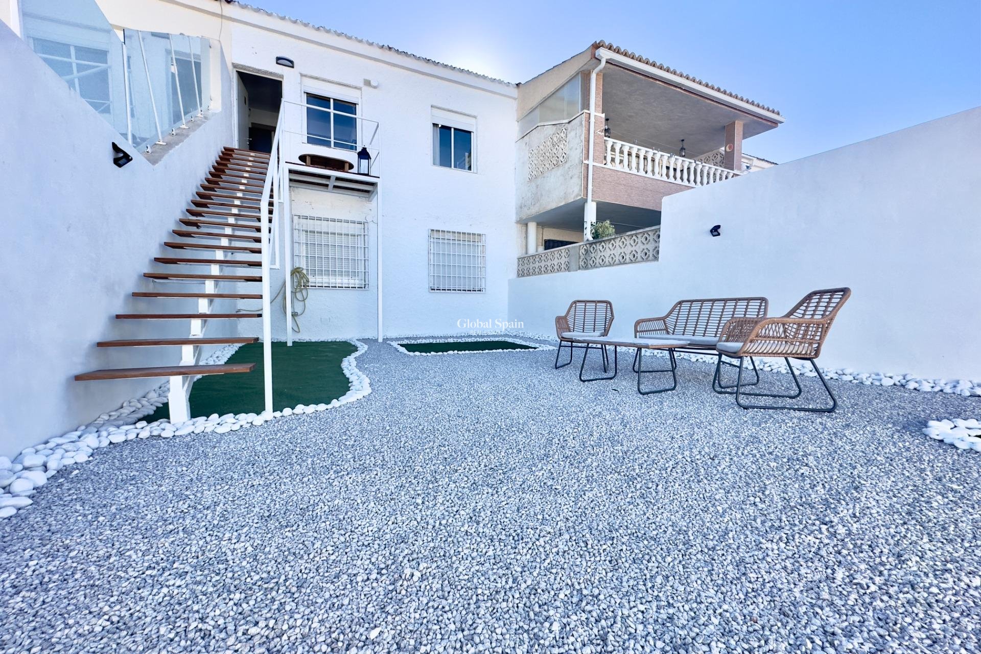 Venta - APARTAMENTO -
ORIHUELA COSTA - La Regia