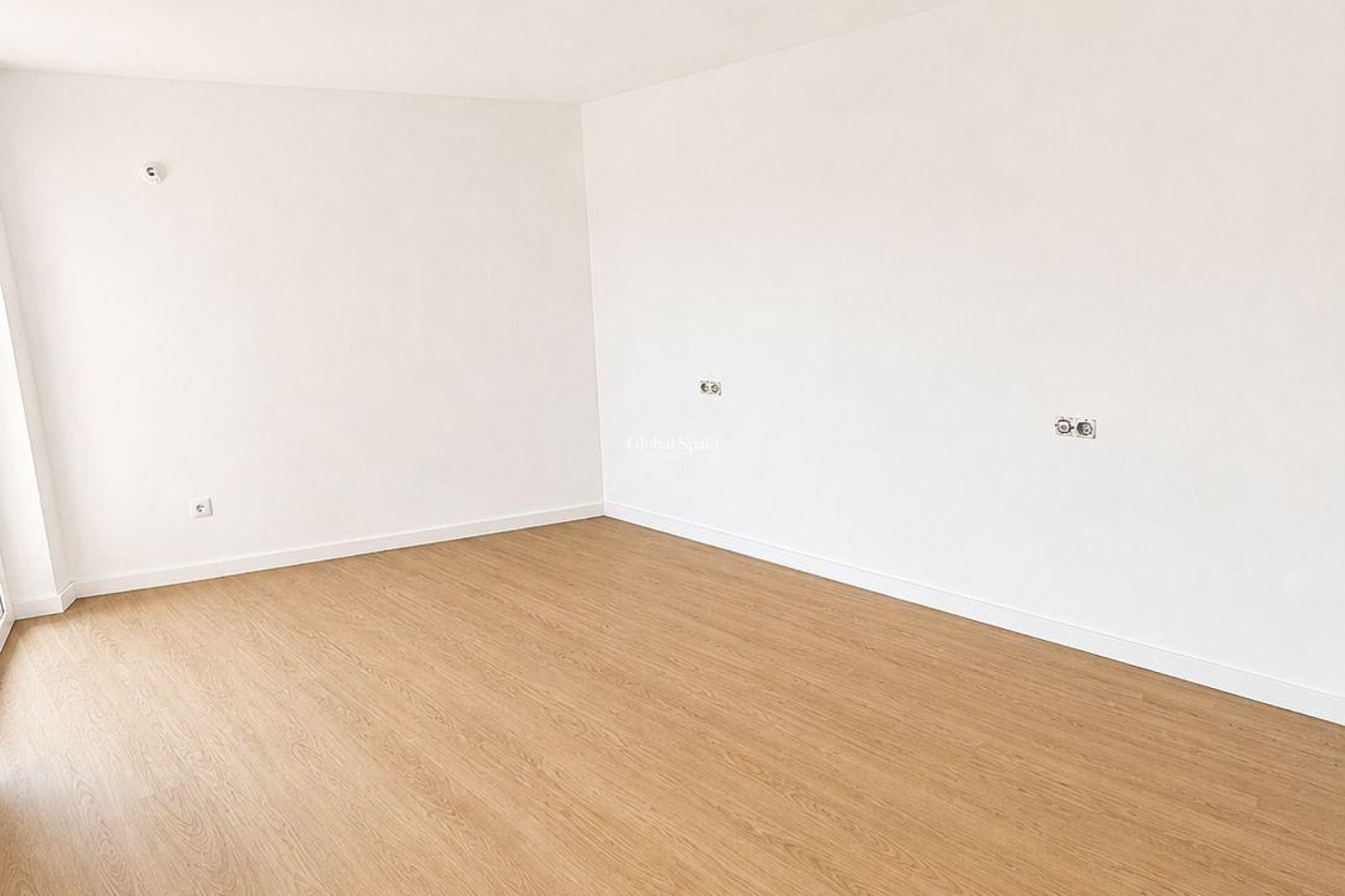 Venta - APARTAMENTO -
ORIHUELA COSTA - La Regia