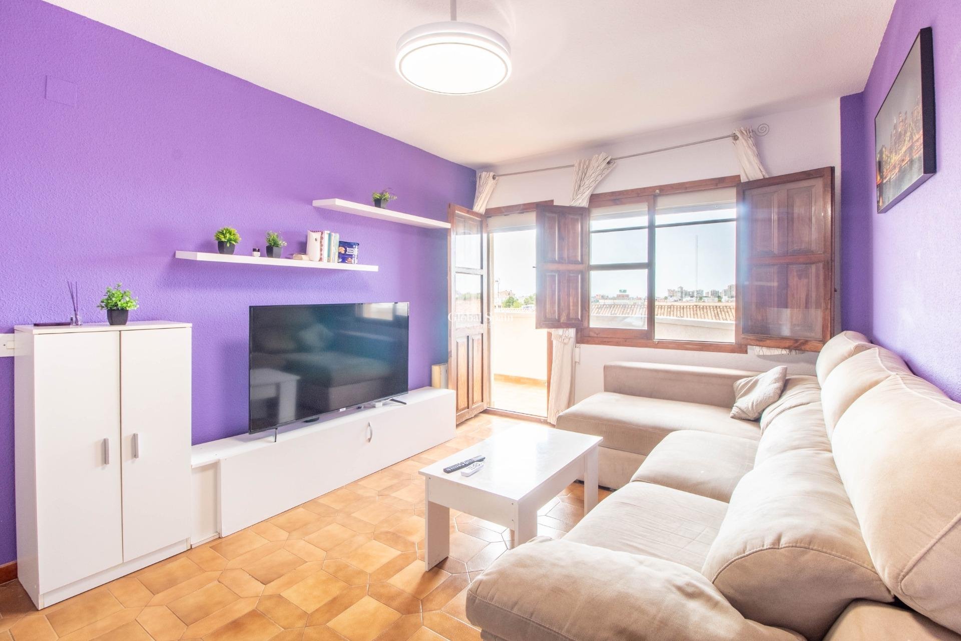 Venta - APARTAMENTO -
ORIHUELA COSTA - La Regia