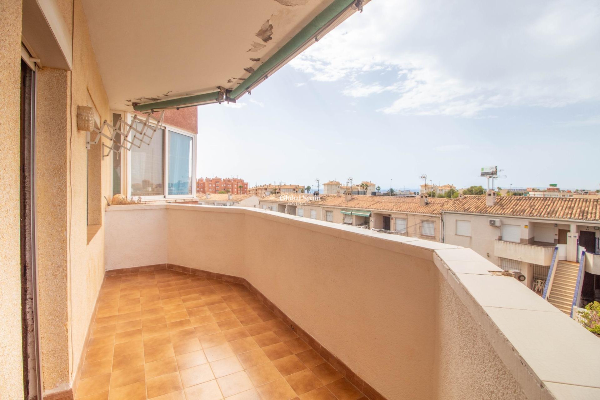 Venta - APARTAMENTO -
ORIHUELA COSTA - La Regia