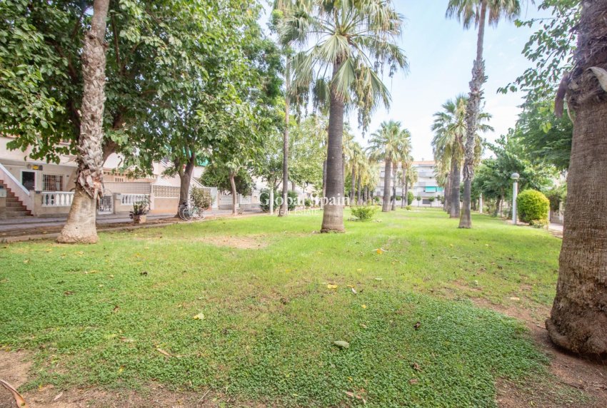 Venta - APARTAMENTO -
ORIHUELA COSTA - La Regia
