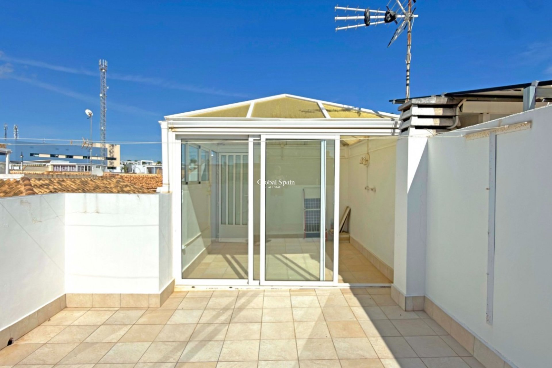 Venta - APARTAMENTO -
ORIHUELA COSTA - La Zenia