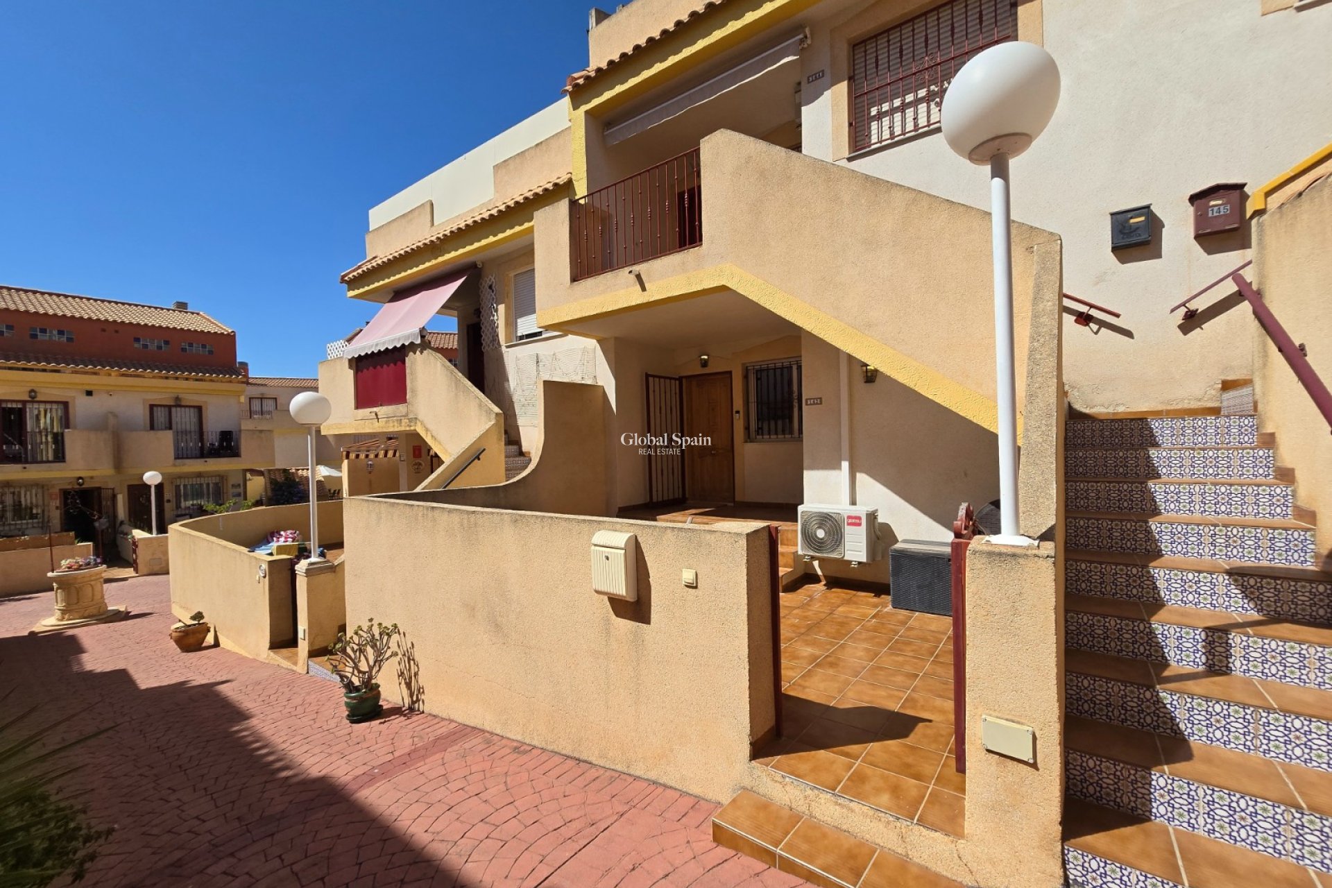 Venta - Apartamento -
ORIHUELA COSTA - La Zenia