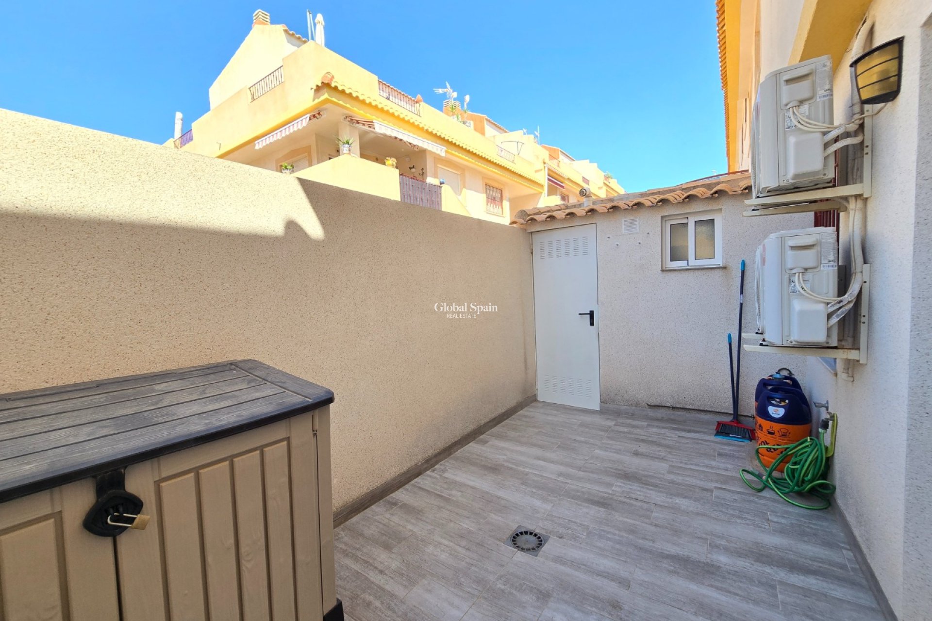 Venta - Apartamento -
ORIHUELA COSTA - La Zenia