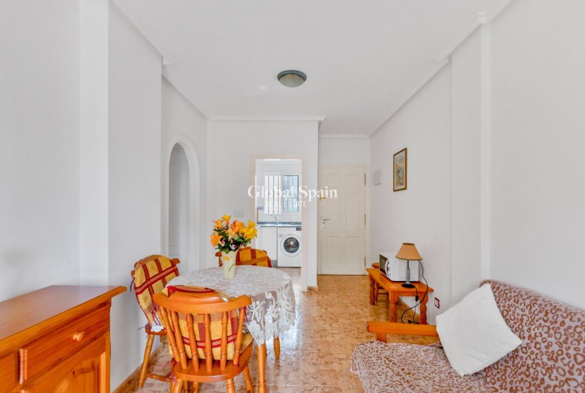 Venta - APARTAMENTO -
ORIHUELA COSTA - Las Filipinas