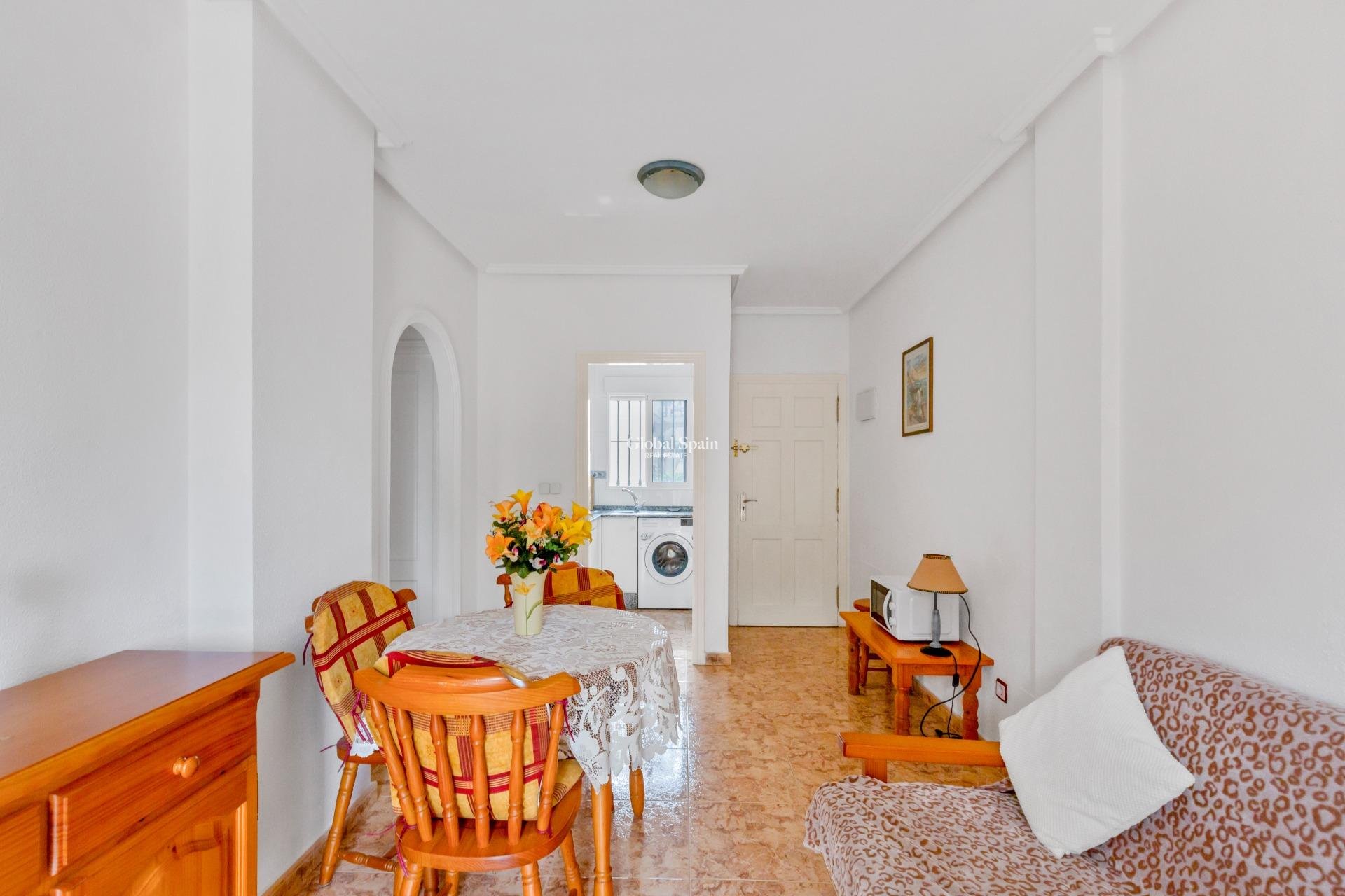 Venta - APARTAMENTO -
ORIHUELA COSTA - Las Filipinas