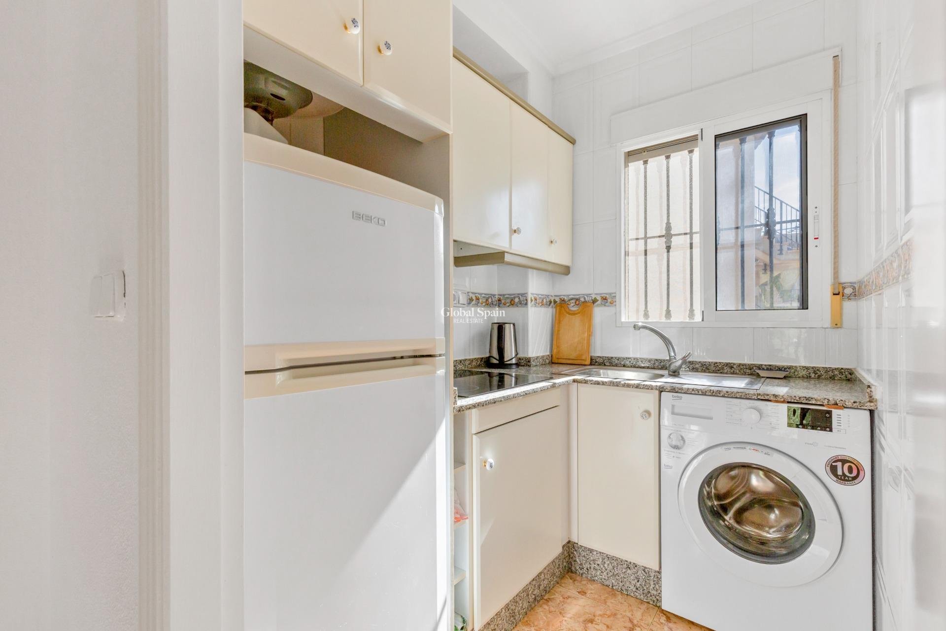 Venta - APARTAMENTO -
ORIHUELA COSTA - Las Filipinas