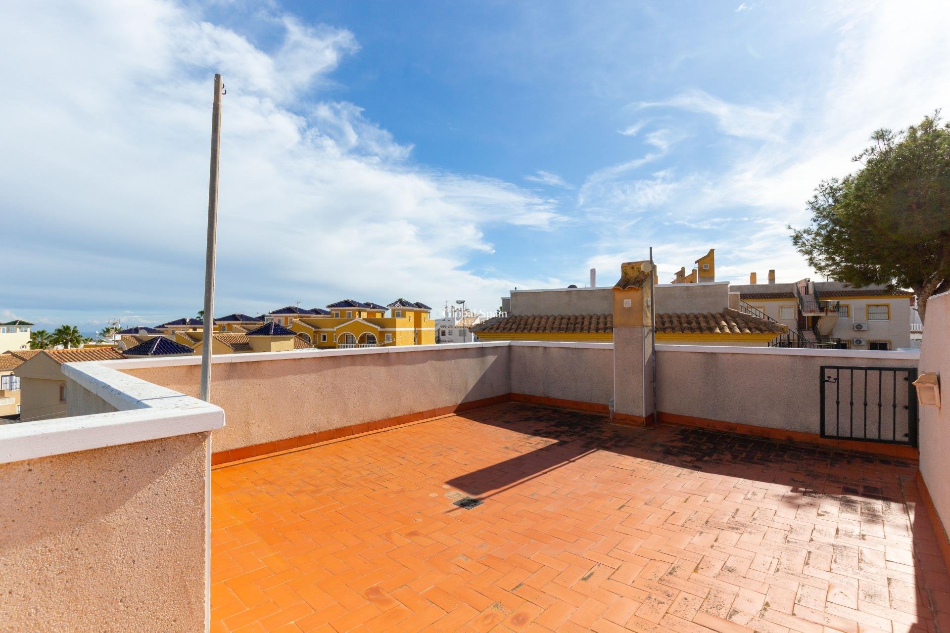 Venta - APARTAMENTO -
ORIHUELA COSTA - Las Filipinas
