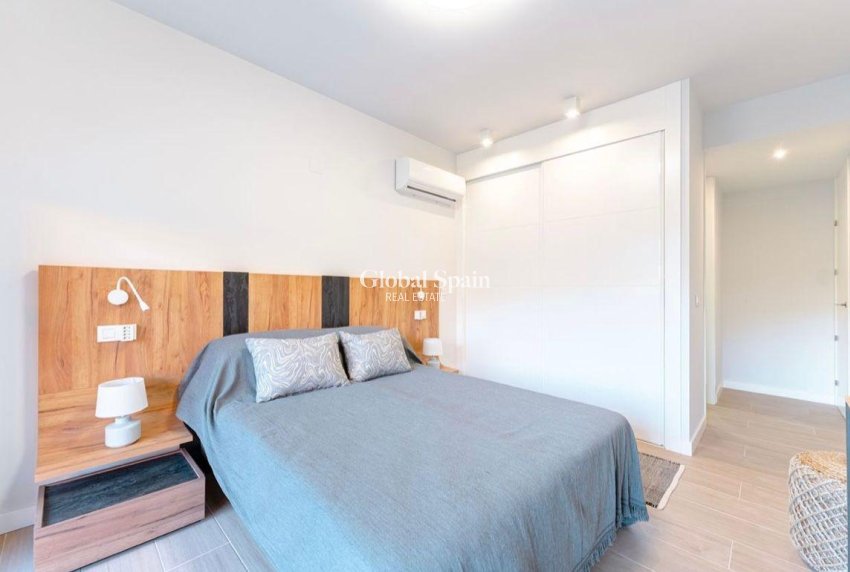 Venta - APARTAMENTO -
ORIHUELA COSTA - Las Filipinas