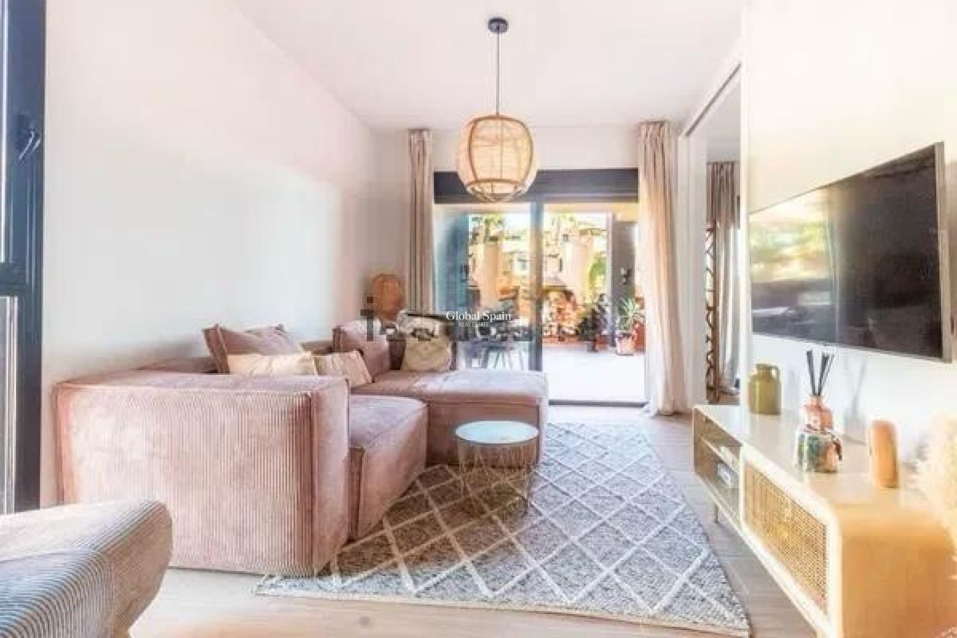 Venta - APARTAMENTO -
ORIHUELA COSTA - Las Filipinas