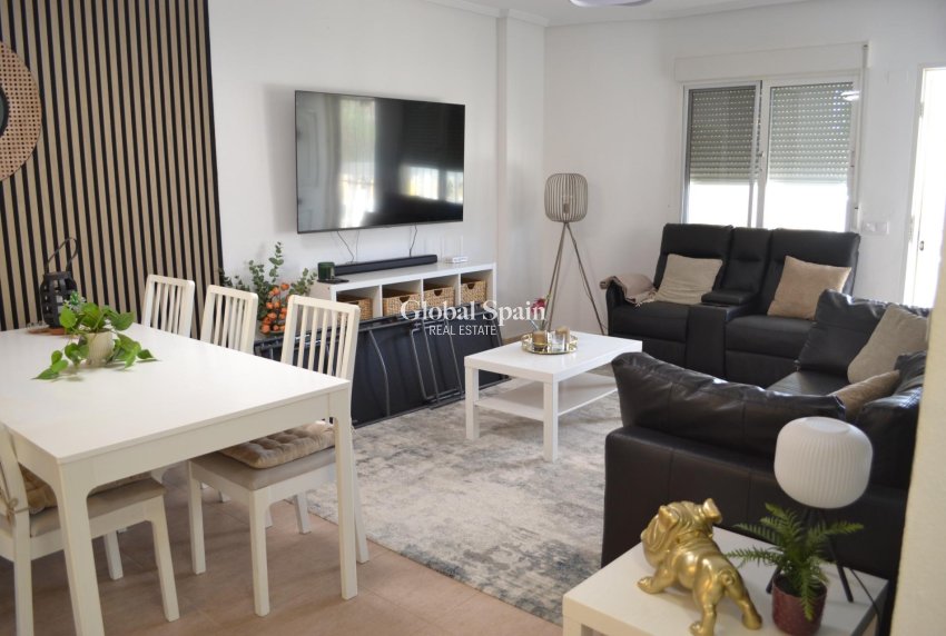 Venta - APARTAMENTO -
ORIHUELA COSTA - Las Filipinas