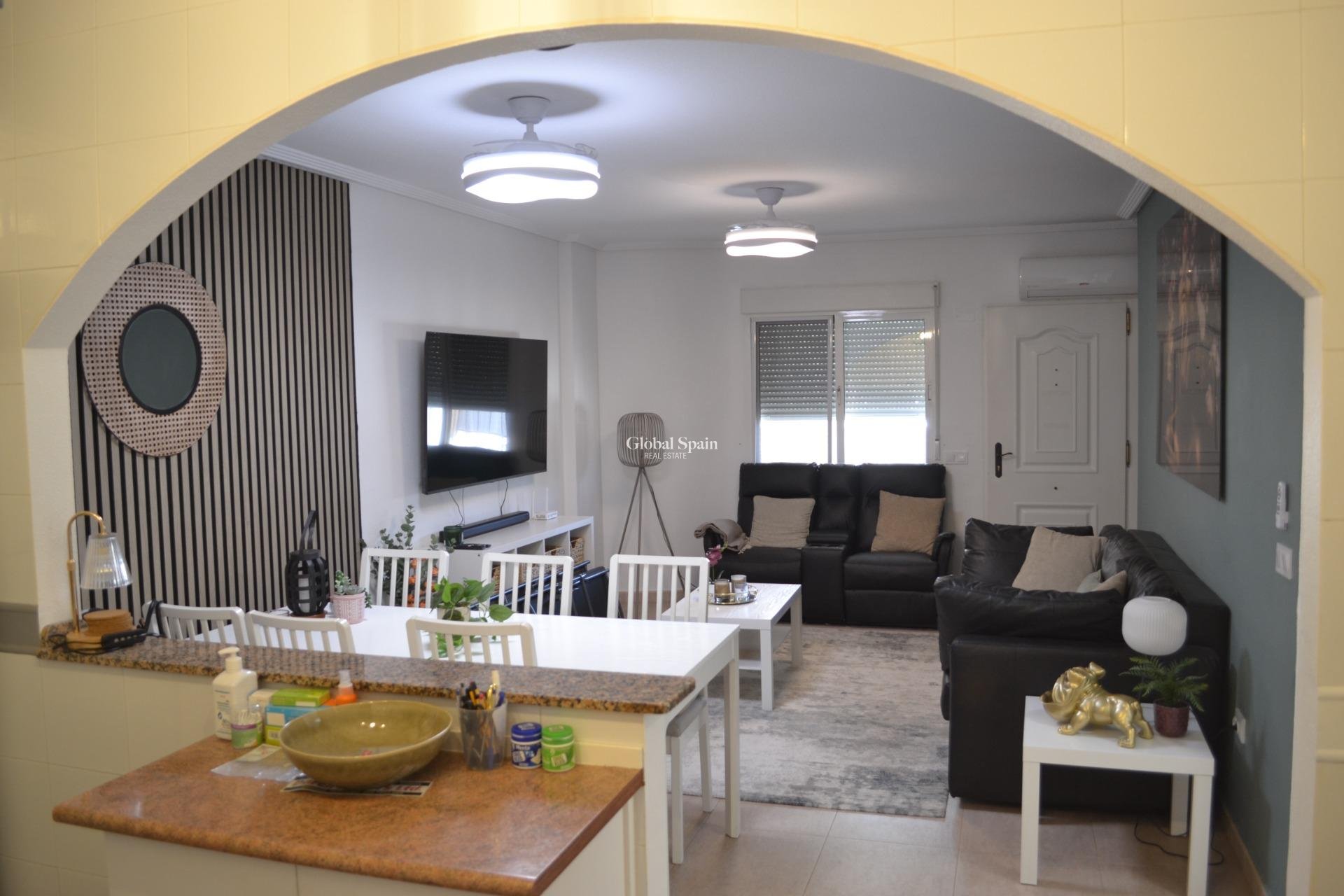 Venta - APARTAMENTO -
ORIHUELA COSTA - Las Filipinas