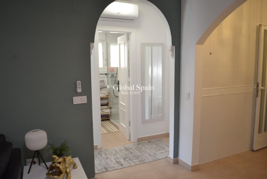 Venta - APARTAMENTO -
ORIHUELA COSTA - Las Filipinas