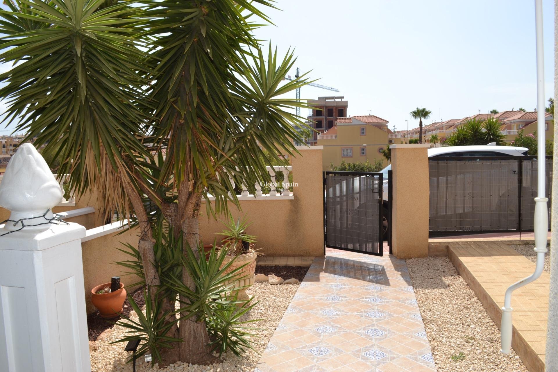 Venta - APARTAMENTO -
ORIHUELA COSTA - Las Filipinas