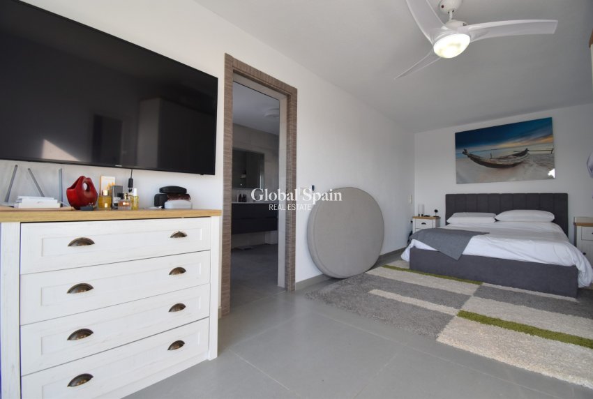Venta - APARTAMENTO -
ORIHUELA COSTA - Las Filipinas