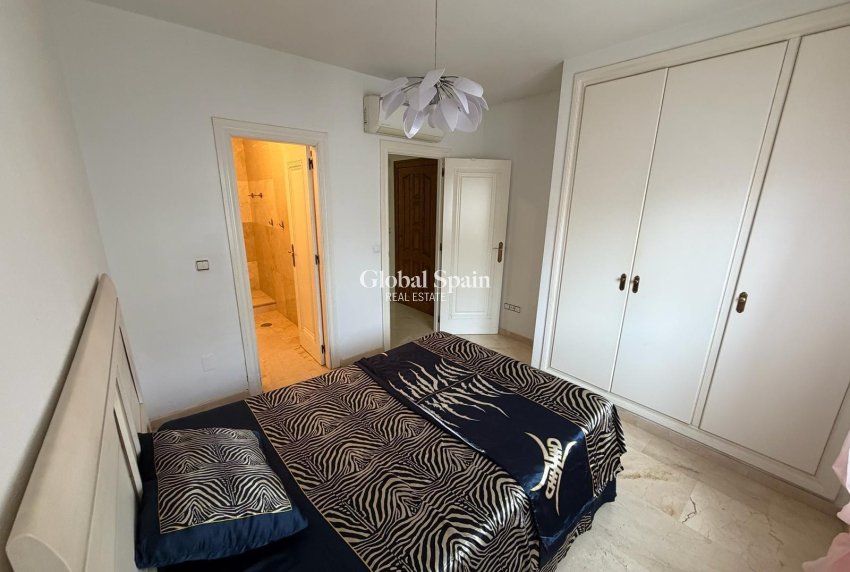 Venta - APARTAMENTO -
ORIHUELA COSTA - Las Ramblas