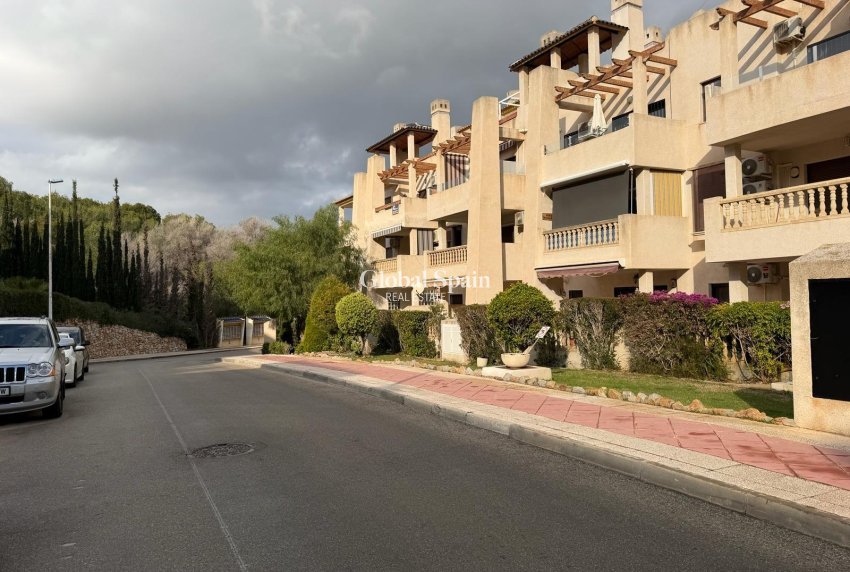 Venta - APARTAMENTO -
ORIHUELA COSTA - Las Ramblas