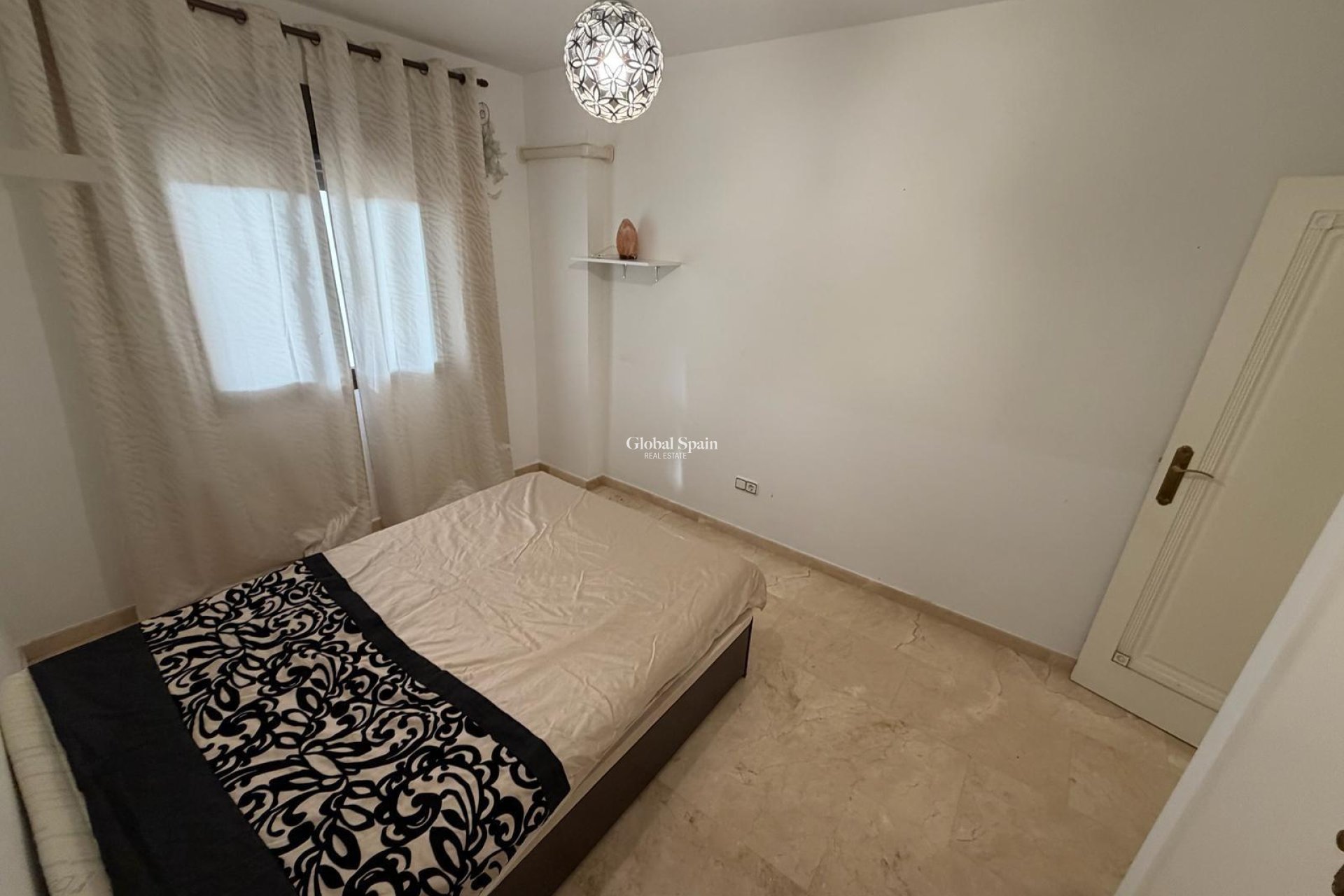 Venta - APARTAMENTO -
ORIHUELA COSTA - Las Ramblas