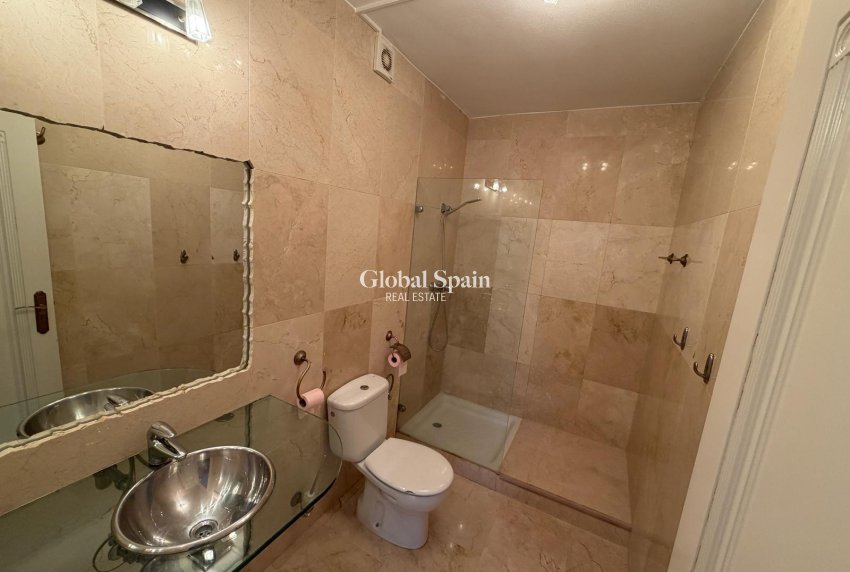 Venta - APARTAMENTO -
ORIHUELA COSTA - Las Ramblas